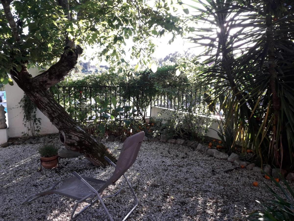 雷东多小屋酒店 Junceira 外观 照片