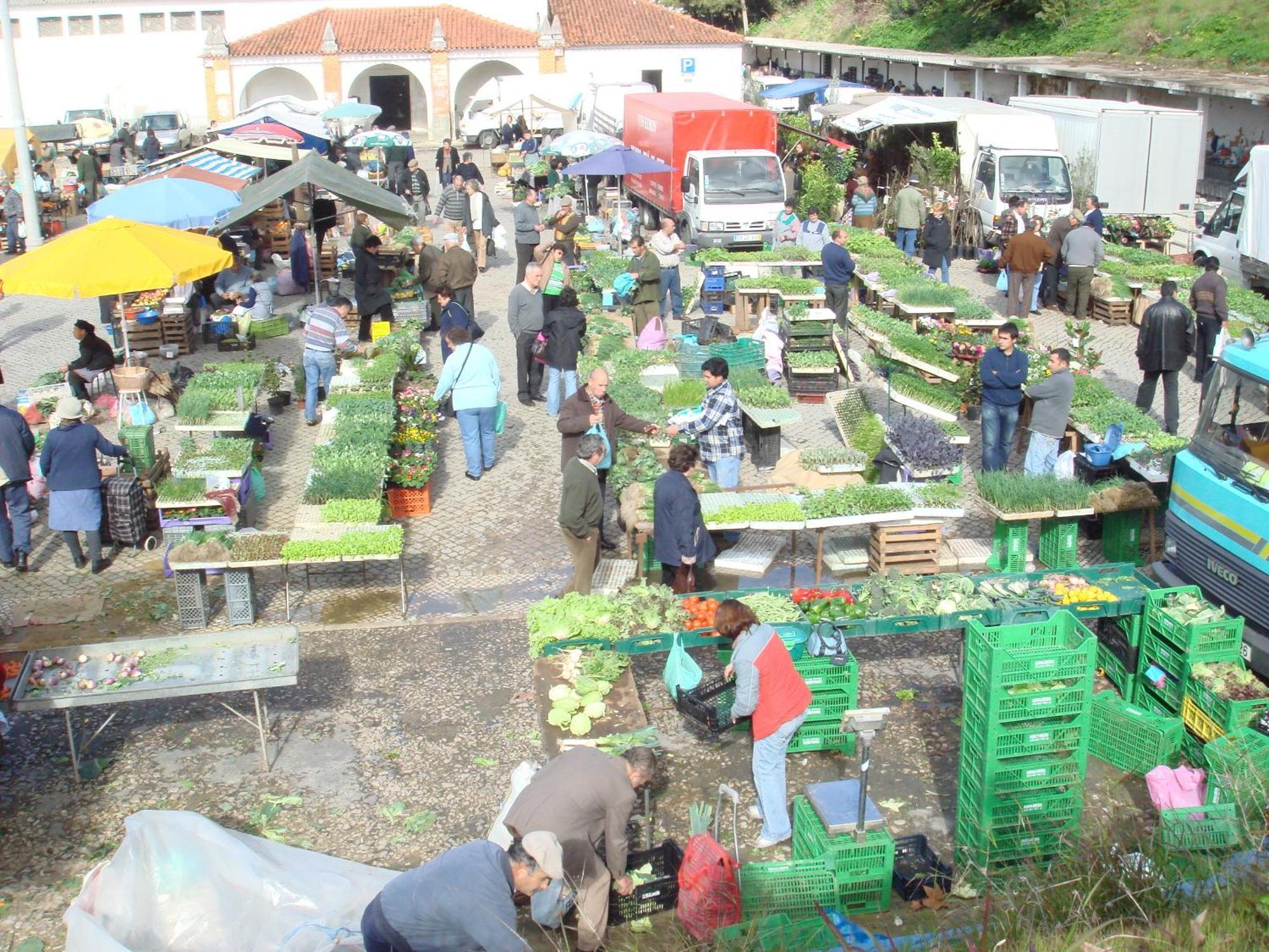 雷东多小屋酒店 Junceira 外观 照片